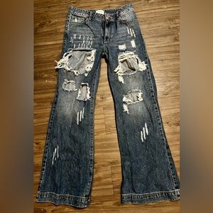 Women’s Uniq by Litz Distressed Jeans Size 27/5